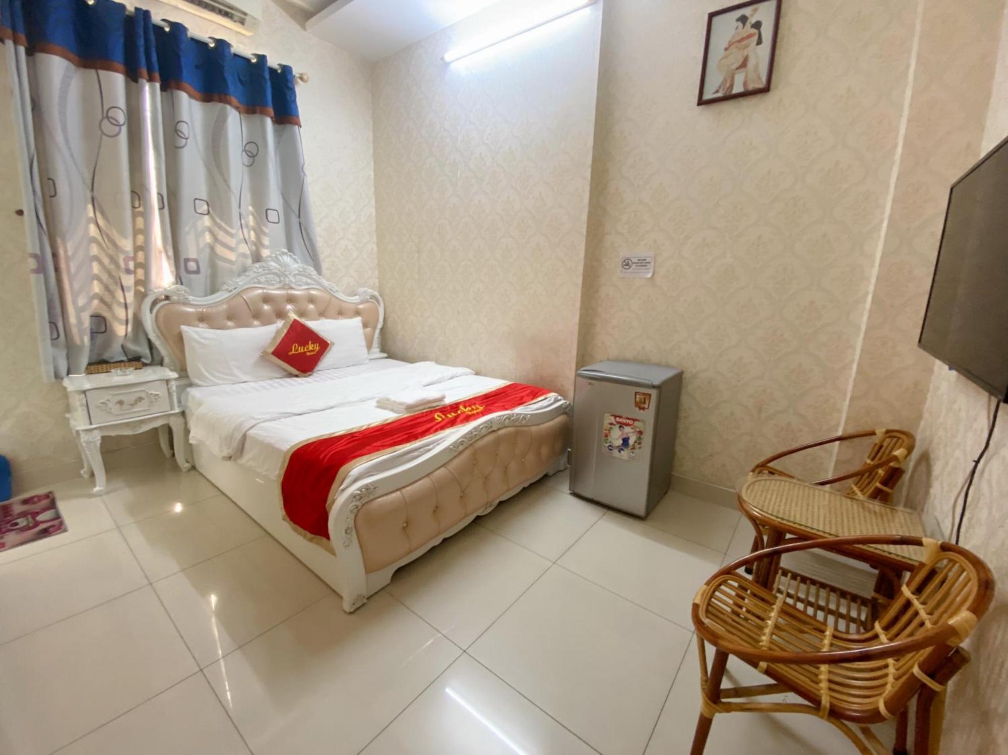 הו צ'י מין סיטי Lucky Hotel מראה חיצוני תמונה
