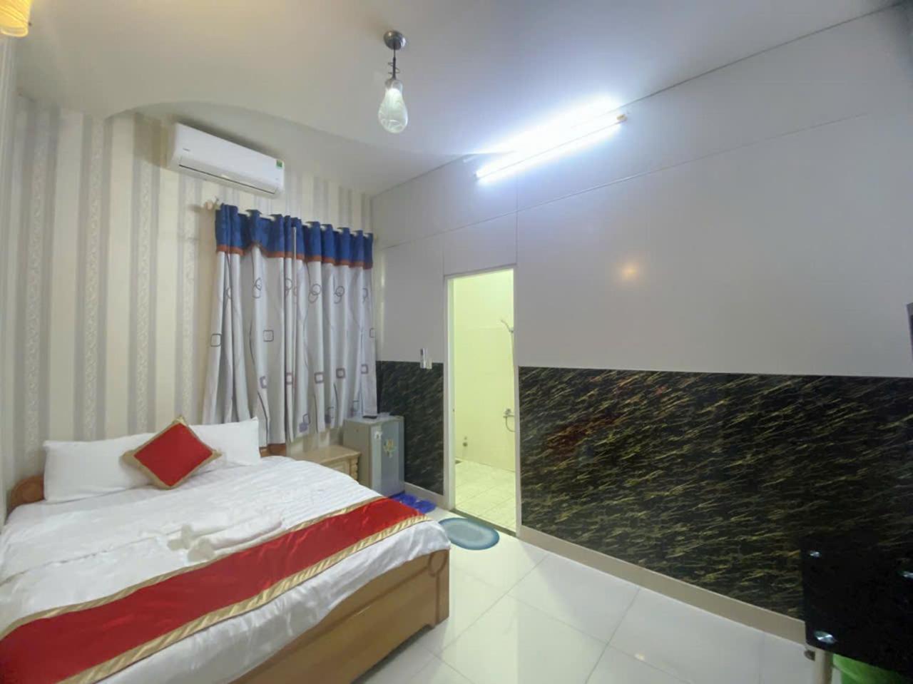 הו צ'י מין סיטי Lucky Hotel מראה חיצוני תמונה